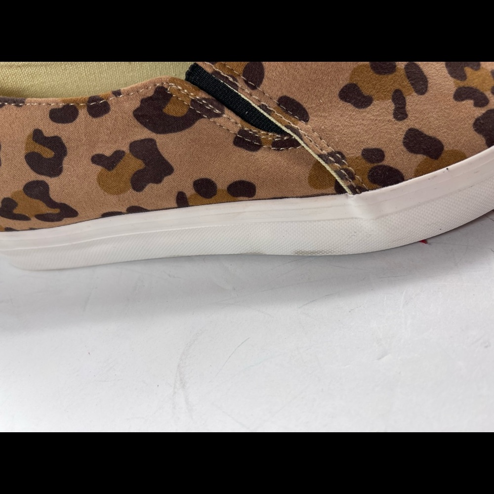 Restricted leopard print slip on sneakers - Picture 5 of 9